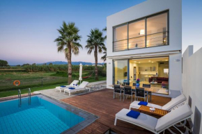  Blue Sea Luxury Villa  Малеме